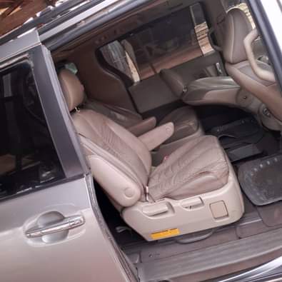 A picture of Distress sale 2014 Toyota Sienna Engine has fault Excellent gear