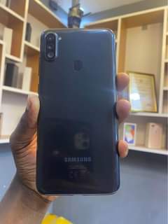 A picture of Samsung a11