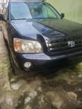 A picture of Toyota Highlander 07 Model is available for sale with Good