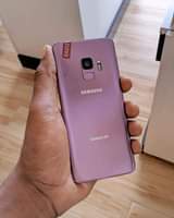 A picture of Samsung s9