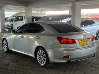 A picture of LEXUS IS 350