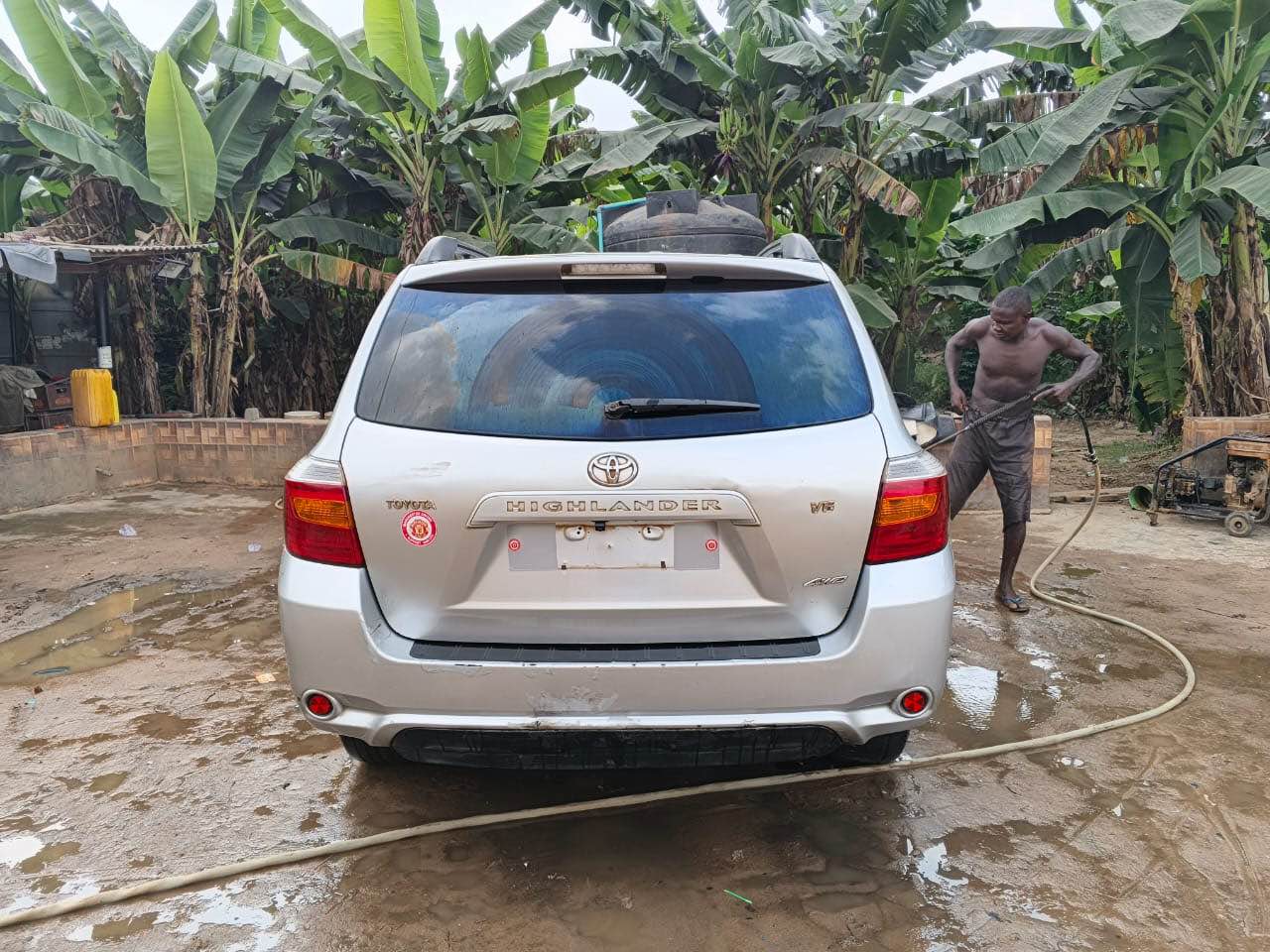 A picture of New Year Awoof Distress Sale 2008 Toyota Highlander