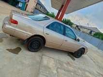 A picture of 2001 Toyota Camry