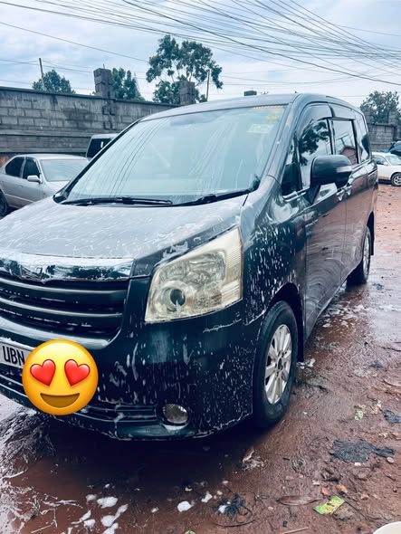 A picture of Noah 27m call 0704502028