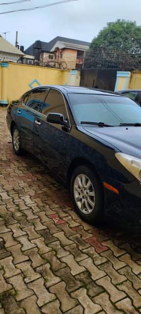 A picture of LEXUS ES 300 Everything is working Owerri imo state Price