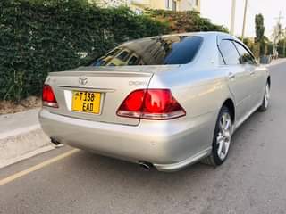 A picture of Crown Athlete Engine ndogo 4GR Cc2490 Full ac Gari mpya
