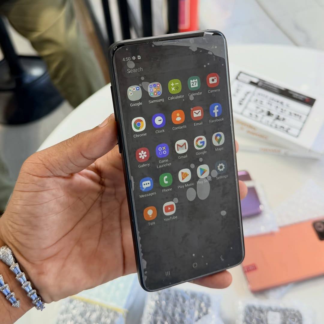 A picture of SAMSUNG GALAXY S9