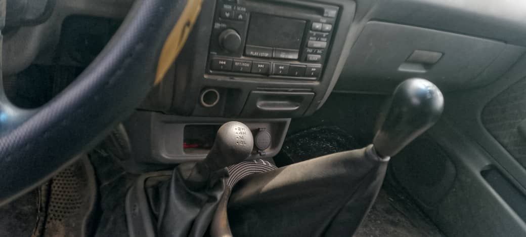 A picture of Nissan extra manual direct