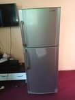 A picture of Samsung fridge double door inagandisha sana bei 245000