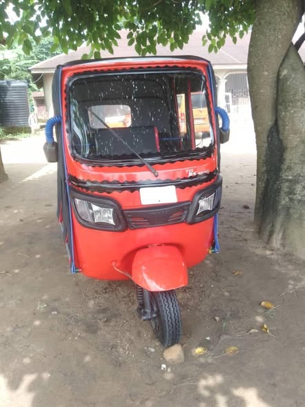 A picture of Sound tvs keke for sale