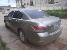 A picture of Distress 2009 accord 4plug 2019 on custom paper valid paper