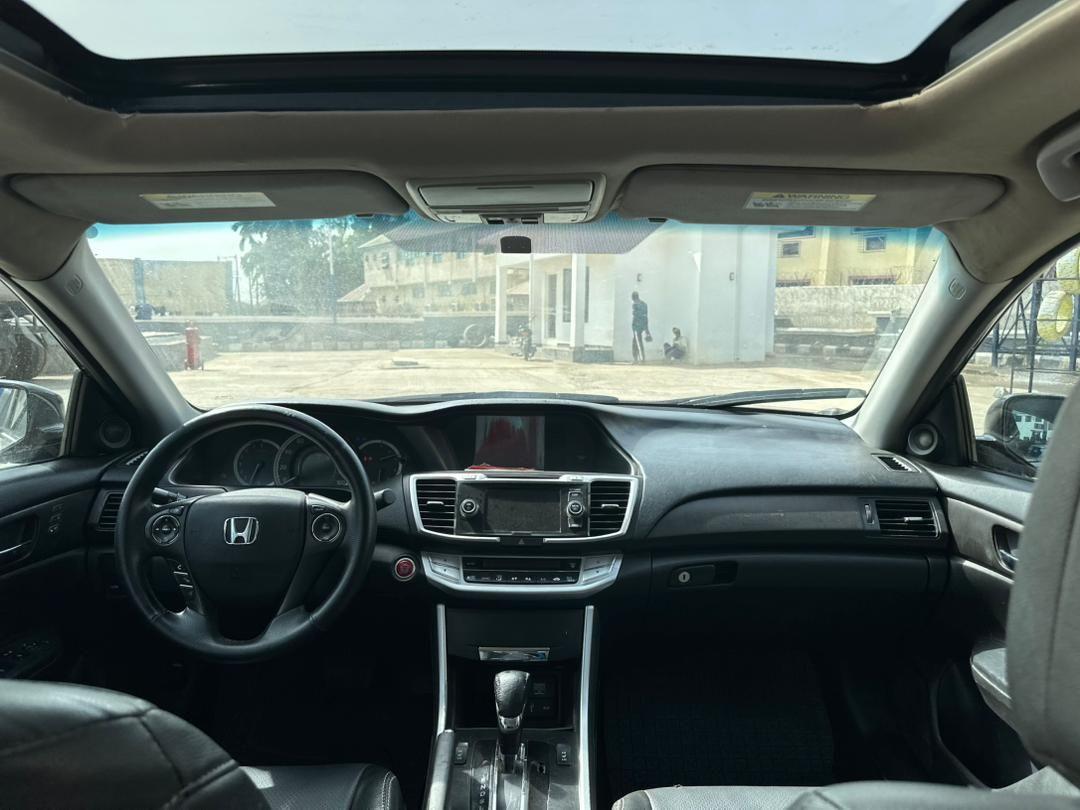 A picture of Tokunbo standard Honda accord 2014 model with duty paid in