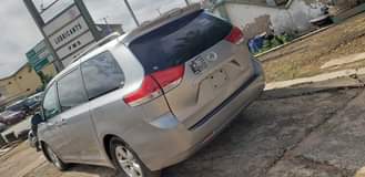 A picture of Toks standard nigeria use toyota sienna All power doors work