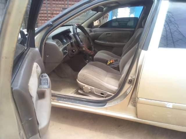 A picture of Toyota Camry 02..07088153375