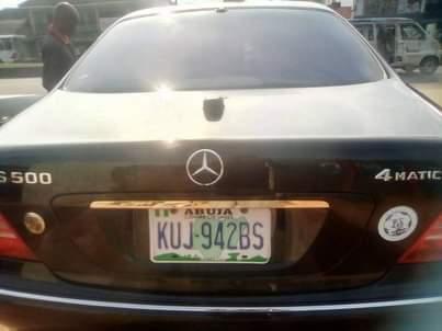 A picture of 2010 Mercedes Benz S500