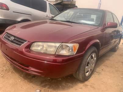 A picture of Toyota Camry tinny light 09052564907