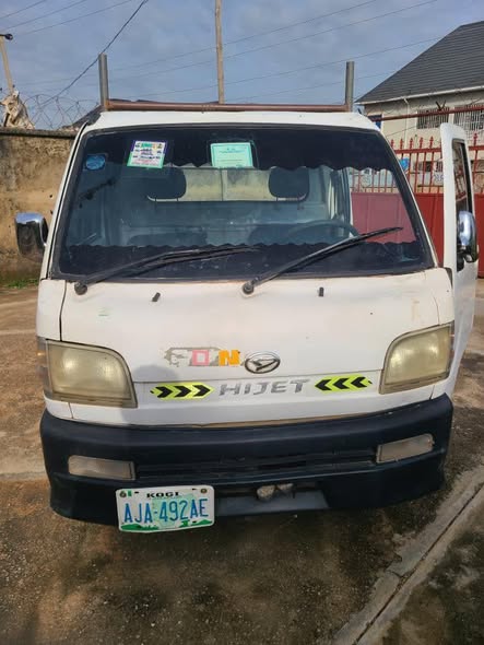 A picture of hijet