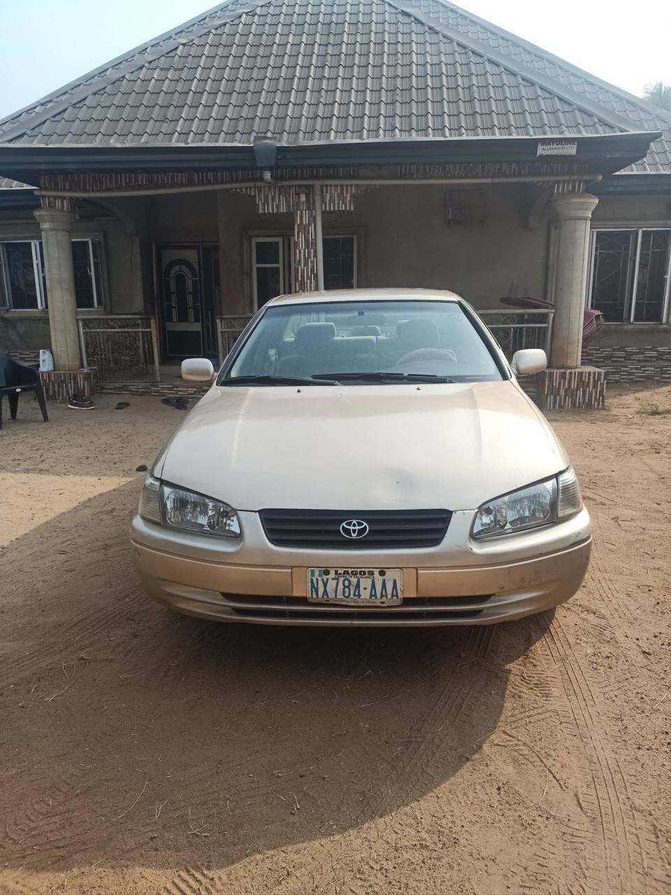 A picture of Toyota Camry 2.2. 1.9m