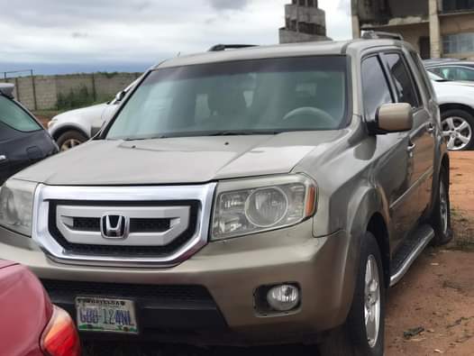 A picture of Honda Pilot 2009 model Everything is working Owerrri imo state