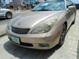 A picture of EXTREMELY CLEAN LEXUS ES300