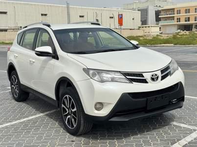 A picture of Toyota Rav4 2013 watsapp 0551513562