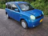 A picture of Sienta car family milion 6.7 Ipo mwanza Automatic Engine safi