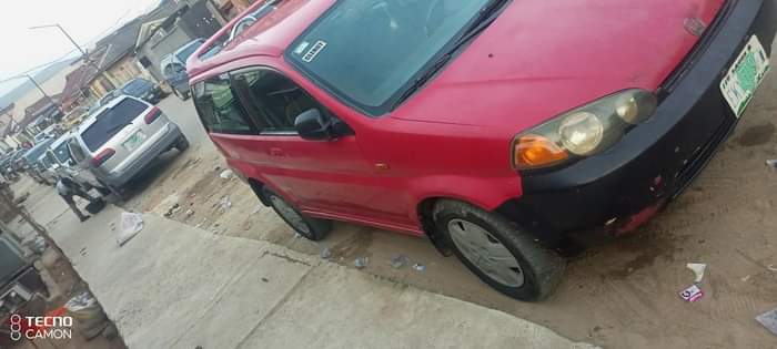 A picture of Honda hr v 2004