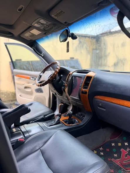A picture of Distress 2007 Lexus GX470