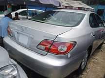 A picture of 2004 lexus es 330 A car built for comfort and