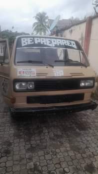 A picture of SWEET MARKET CLEAN VANAGON BUS FOR ROAD BUSSINES GOOD ENGINE