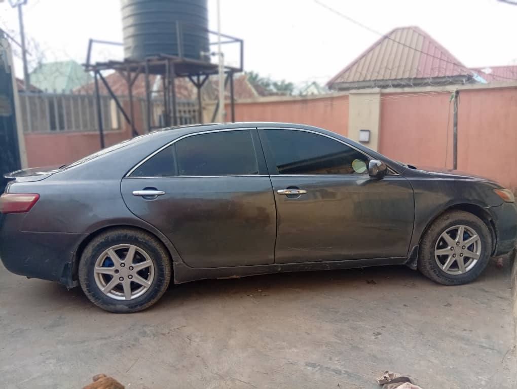 A picture of Camry muscle 08
