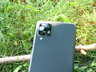 A picture of Samsung a12