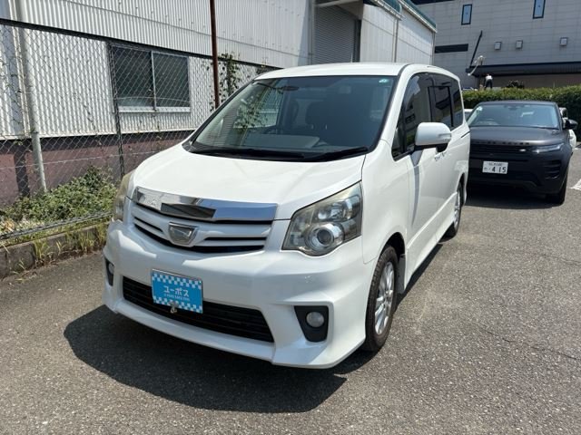 used toyota noah