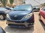 A picture of 2013 sienna