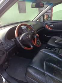 A picture of Toyota HIGHLANDER 2004 TOKS STANDARD