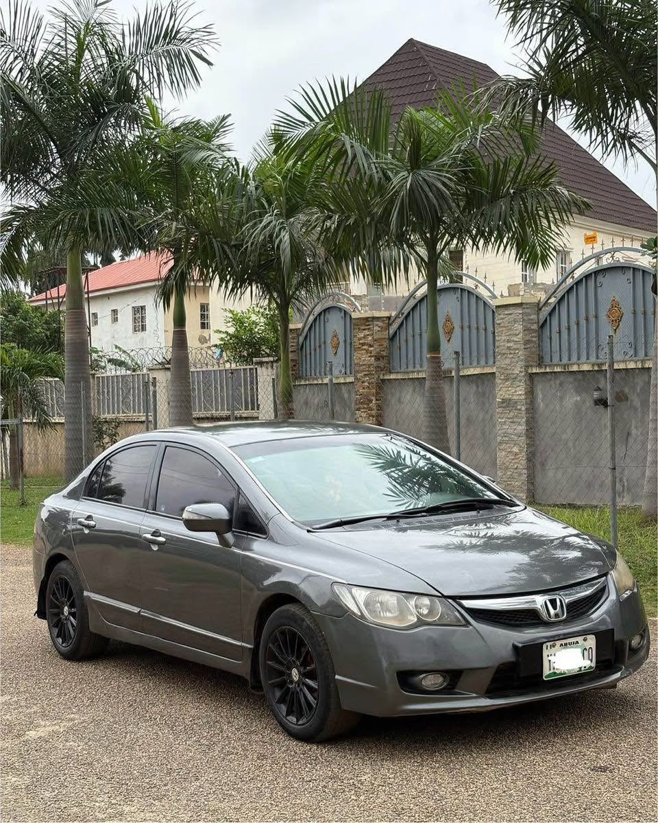 A picture of Honda Civic 2008