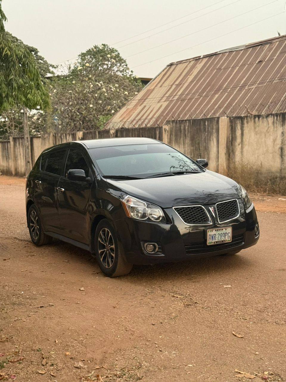 A picture of QUICK SALES SEPER CLEAN USED PONTIAC VIBE 2010 MODEL BELGIUM