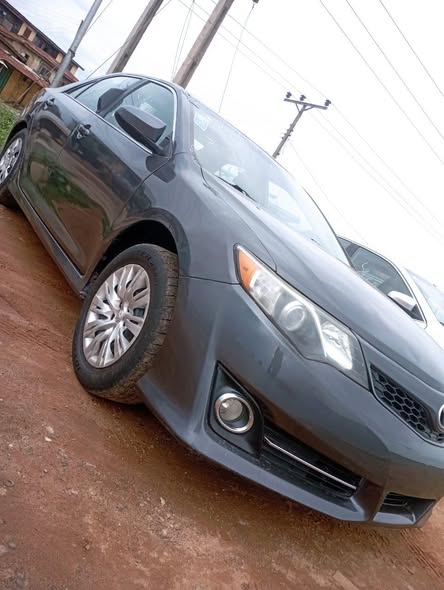 A picture of TOYOTA CAMRY SE 2014 MODEL ACCIDENT FREE 2026 ON CUSTOM
