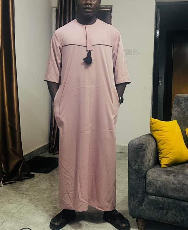 A picture of Bespoke Arabic Jalabiya