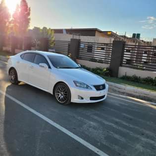 lexus
