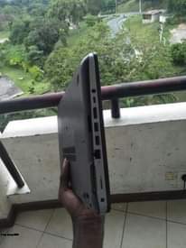 A picture of hp laptop