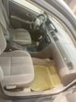 A picture of Toyota tiny light 2000 model 4plug