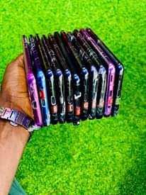 A picture of SAMSUNG GALAXY S8 64GB AT UGSHS 340 000 CAL WATSP