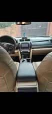 A picture of 2013 Toyota Camry LE