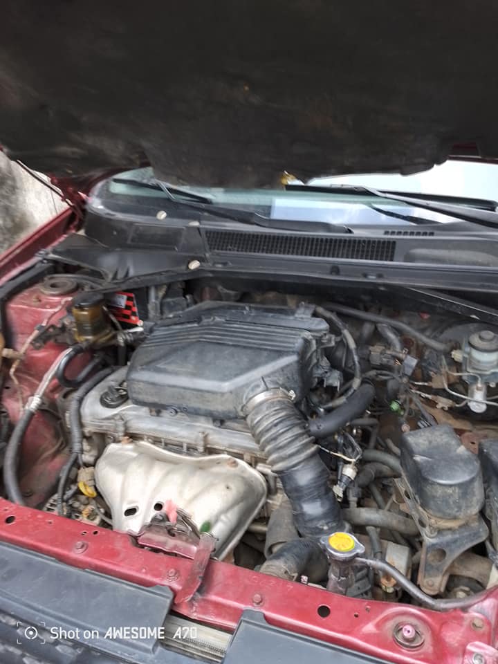 A picture of Awoof Toyota Rav4 05 for urgent sale