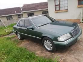 A picture of Mercedes Benz C220