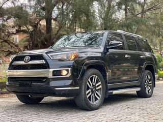 A picture of 2019 4runner