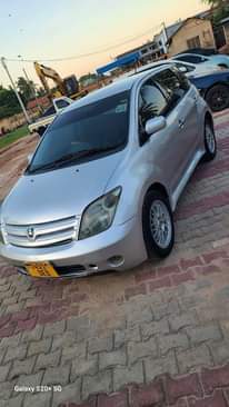 A picture of Toyota ist
