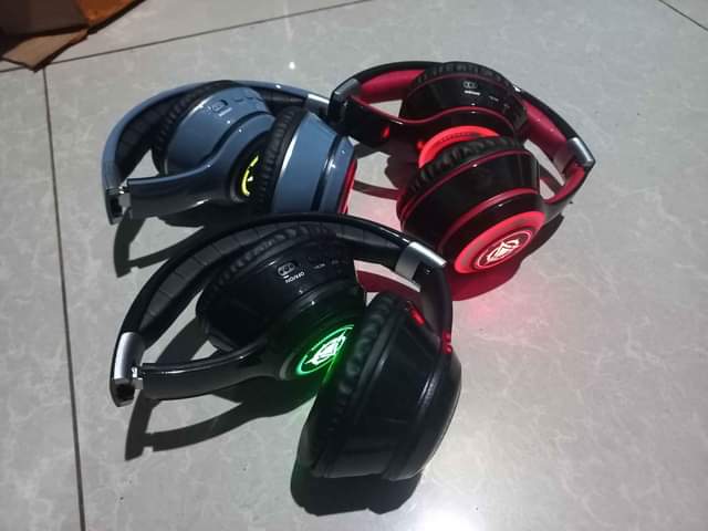 headphones