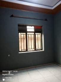 A picture of House for rent gisozi near road near ULK rent 220k